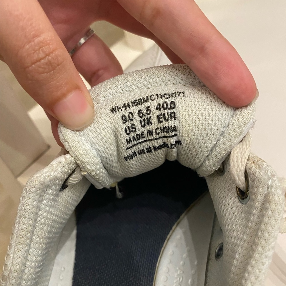 White Keds. Size 9. - Picture 4 of 6
